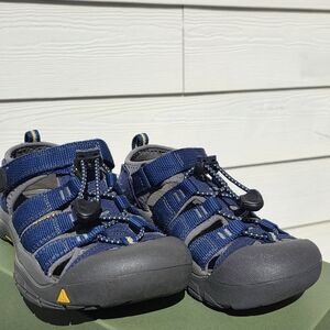 Keen Kids Navy and Charcoal Sandals